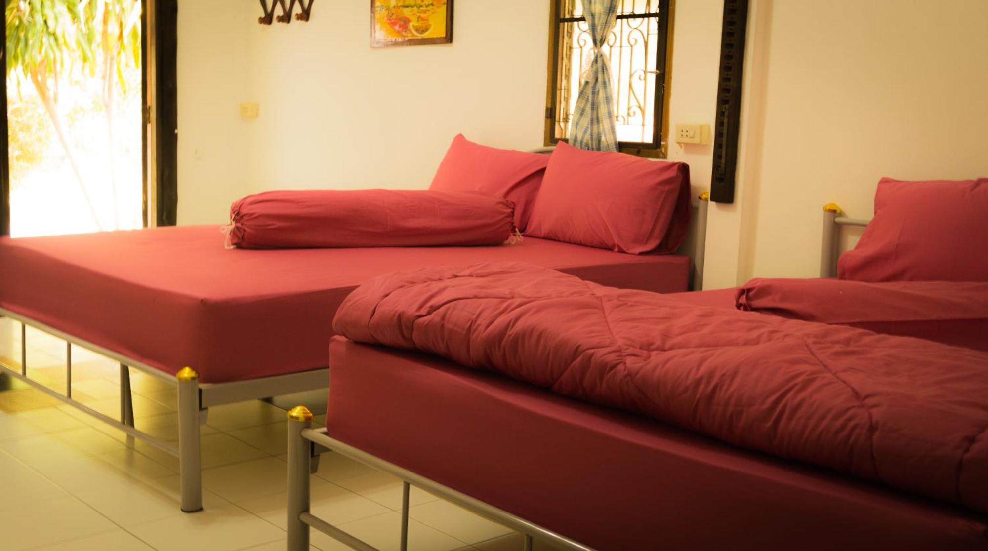 Ban Sabai Sabai Guest House Kanchanaburi Zimmer foto
