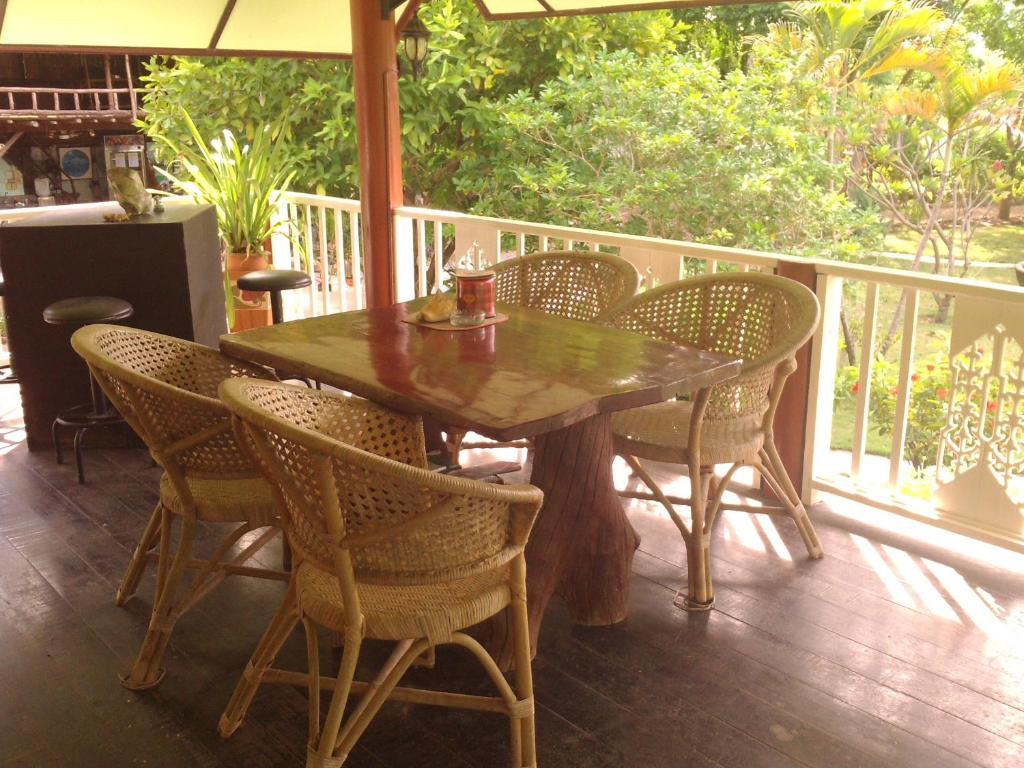 Ban Sabai Sabai Guest House Kanchanaburi Zimmer foto